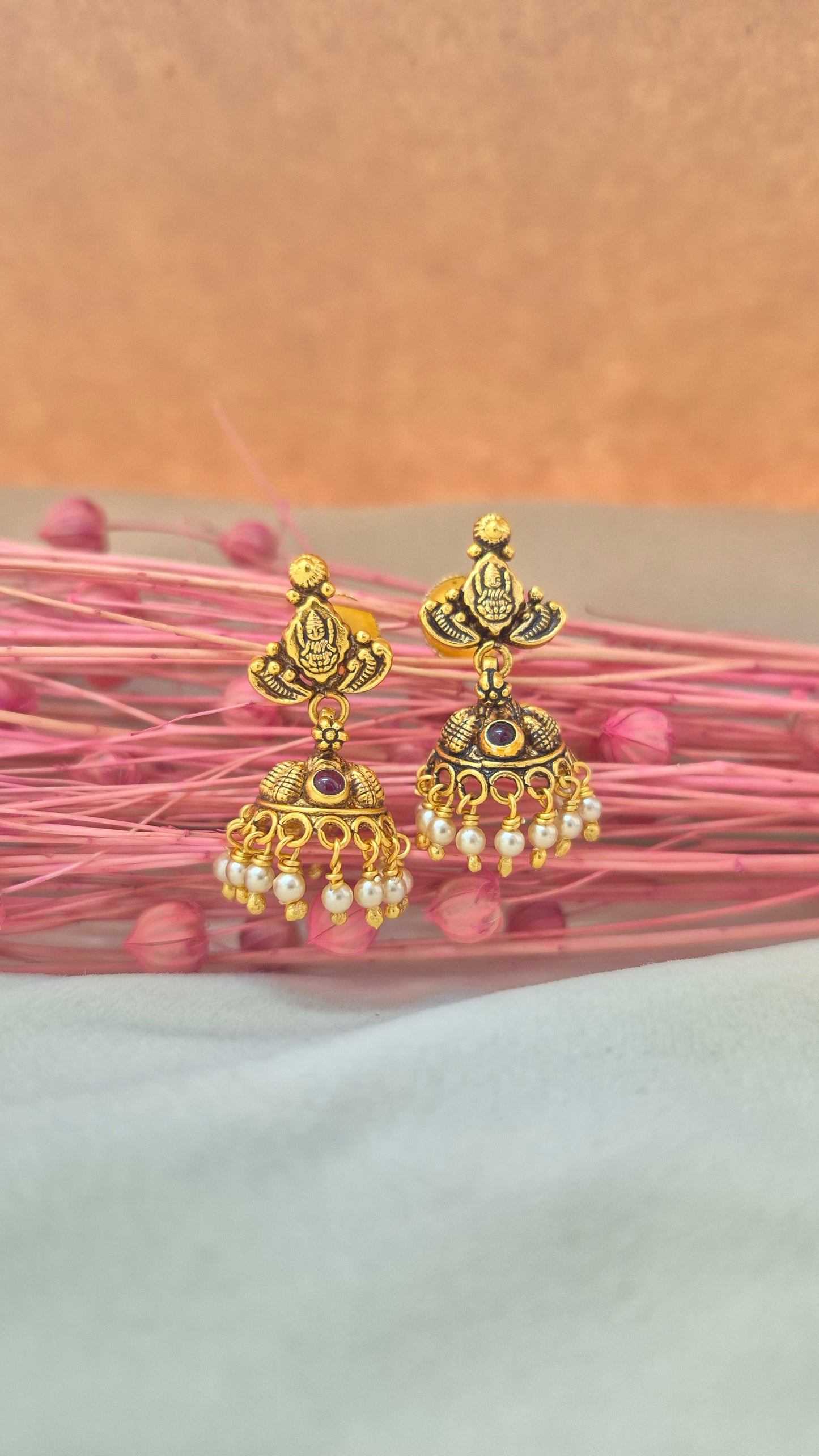 Nagas Jumka with pearl drops
