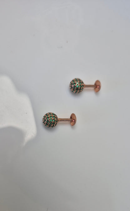 Green ball stud