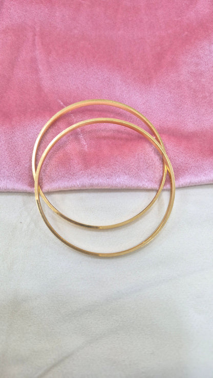 Plain single gold line bangles 2.4