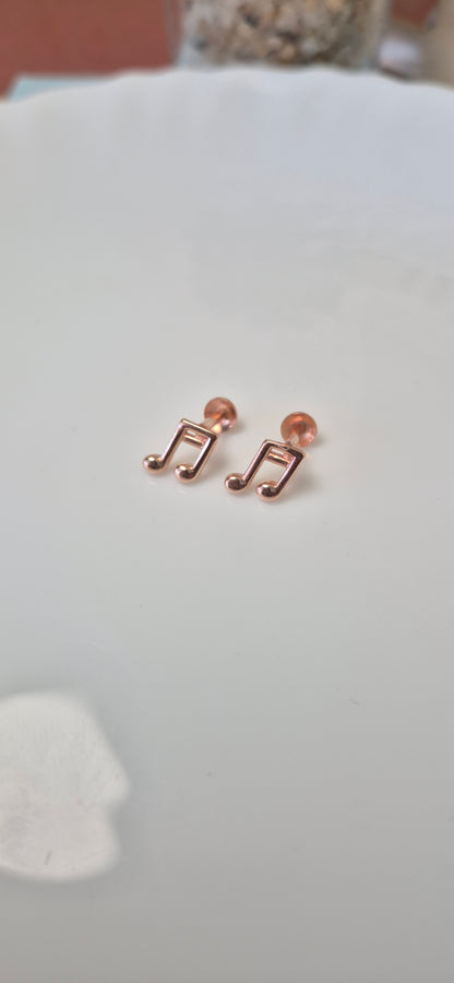 Musical note stud