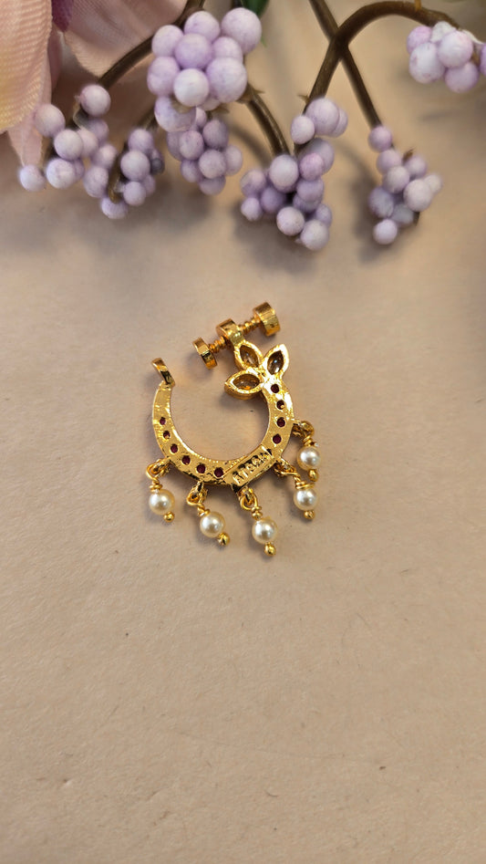 Nose pin