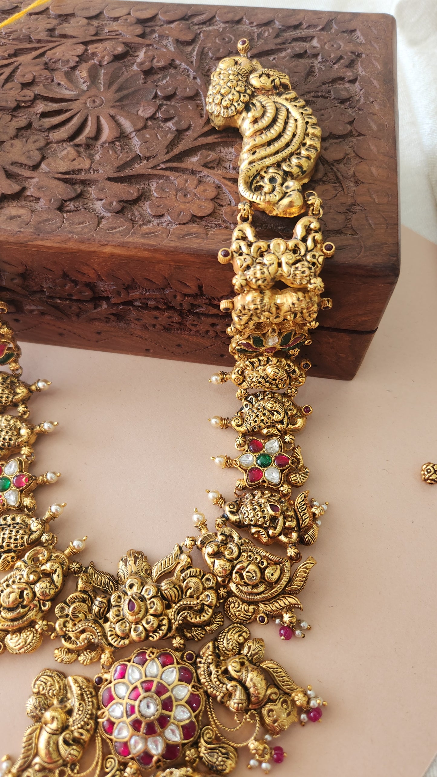 Deep Nakas Kundan Haram