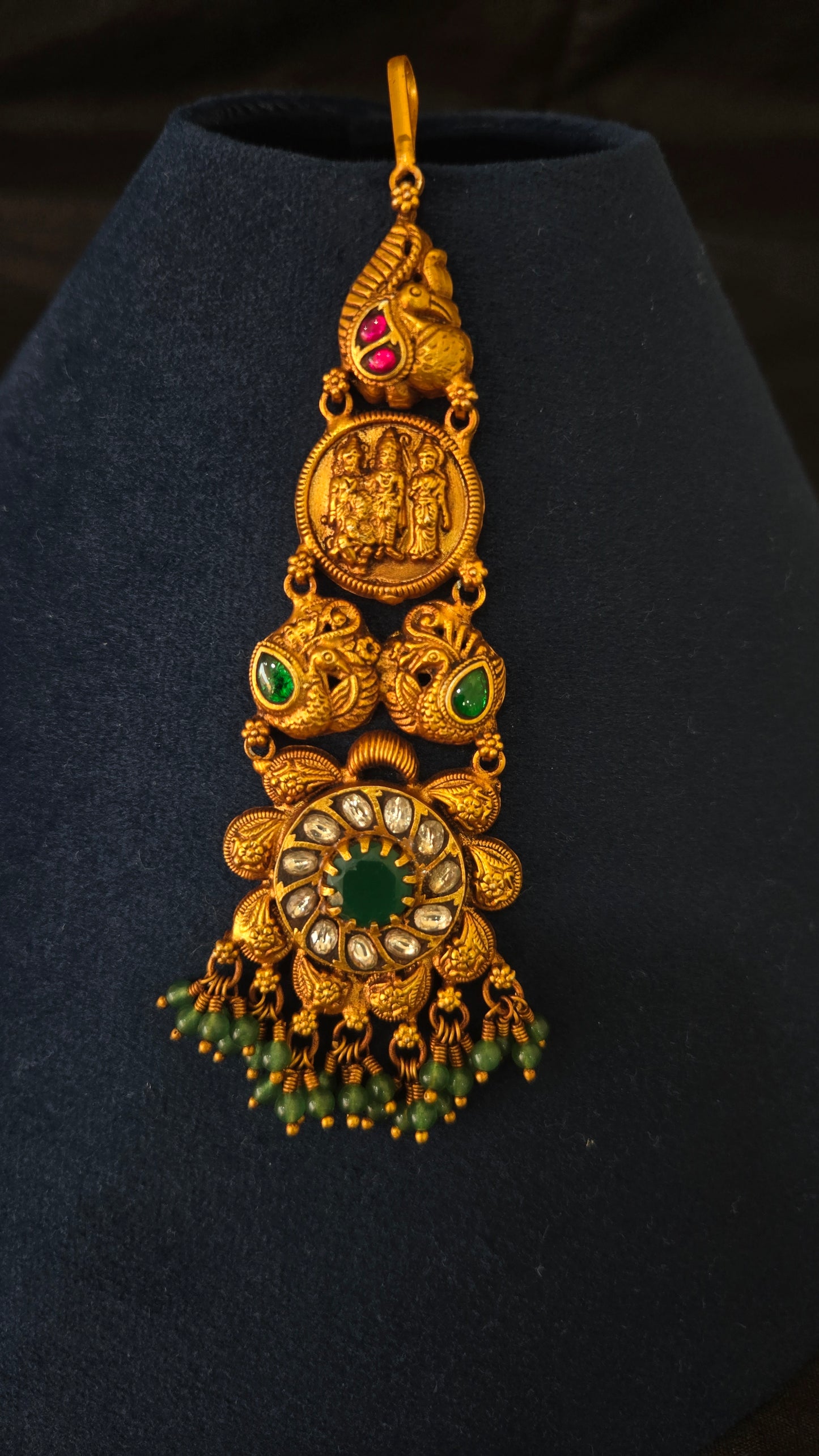 Ram darbar with kundan stones maang tikka