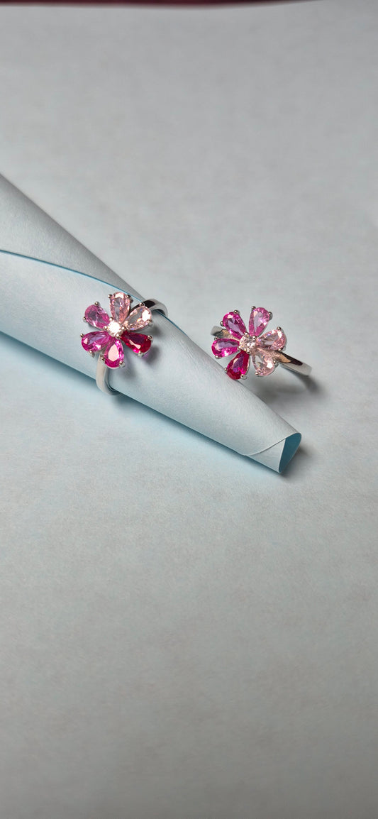 Shades of pink toe rings