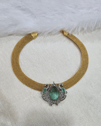 Victorian neckpiece with peacock motifs