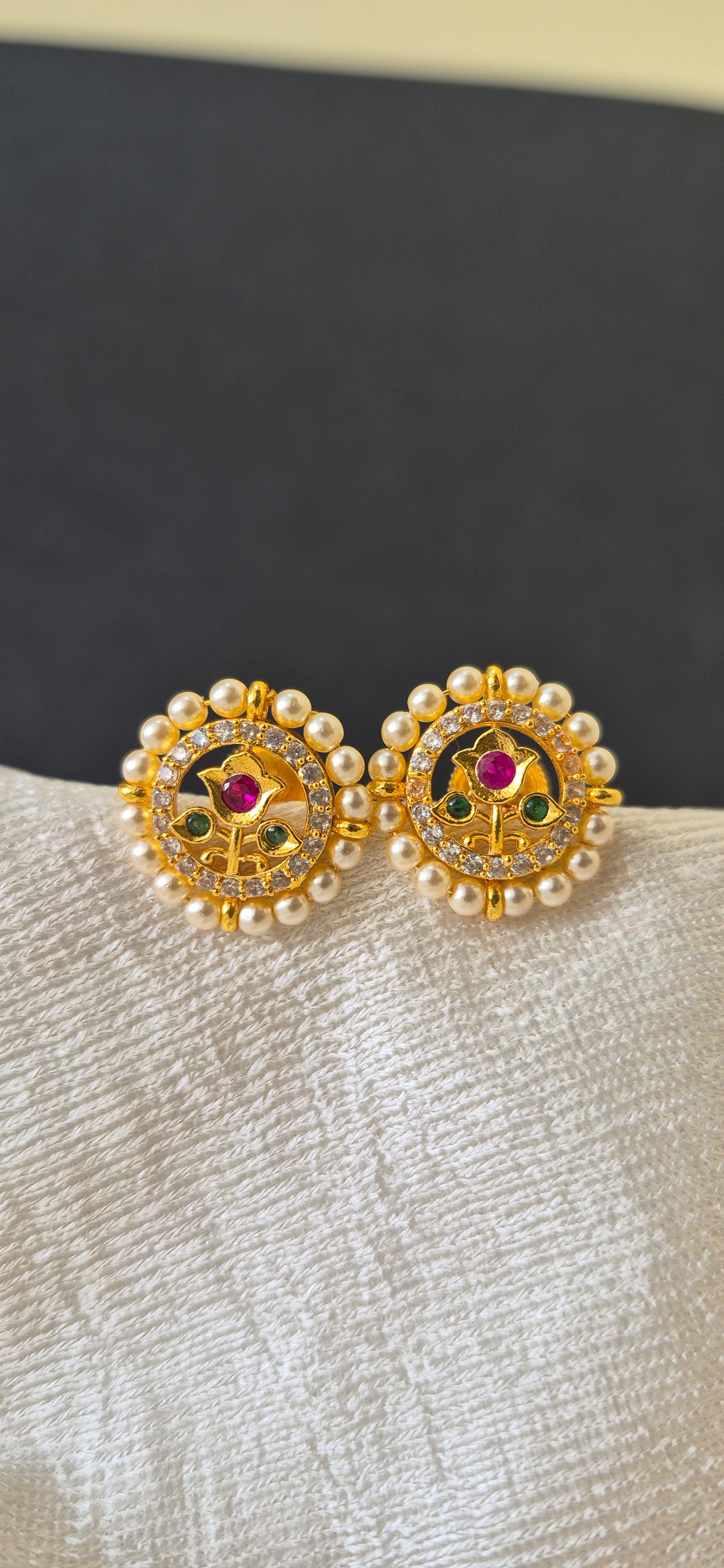 Cz pearl stud