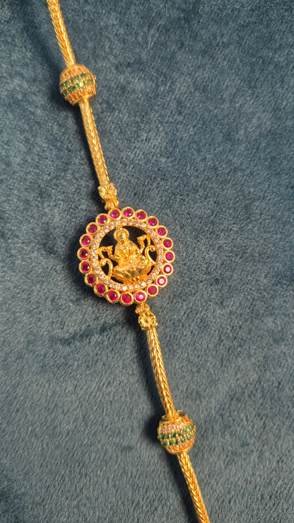 Lakshmi mogapu mangalyam chain