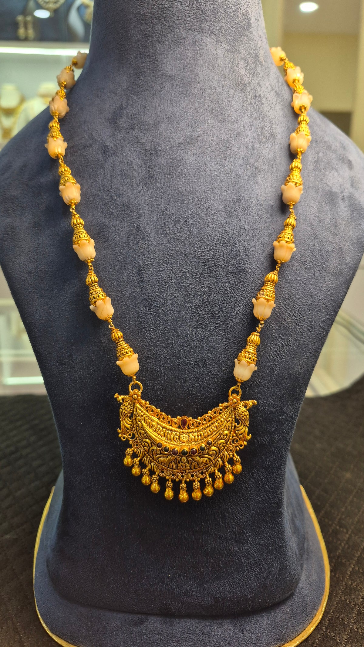 Coorgi styled tulip beads mala