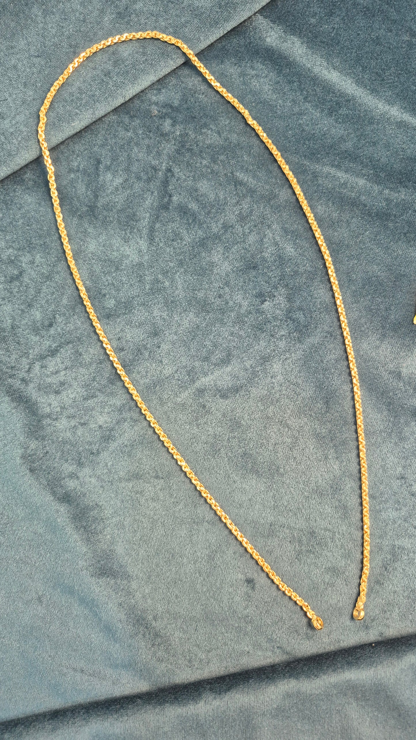 Small gopi chain