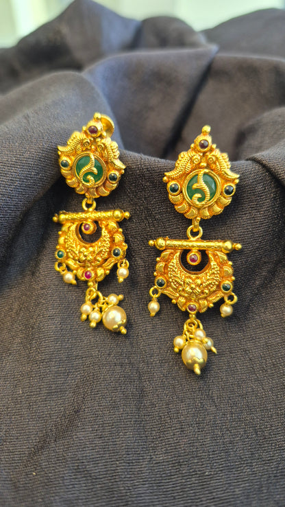 7 in 1 Green stone nakas earrings