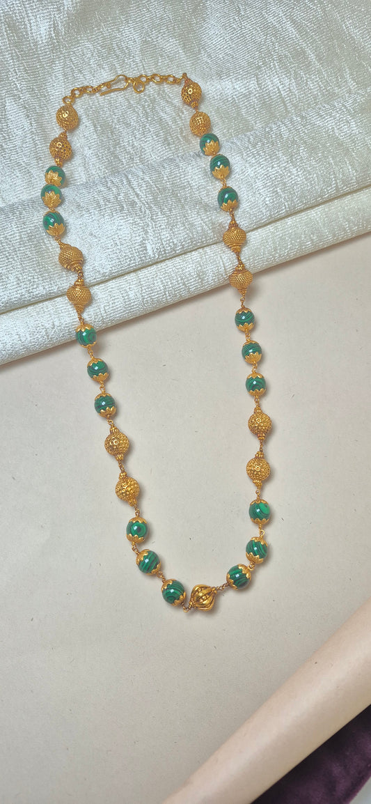 Malachite beads nakshi chain