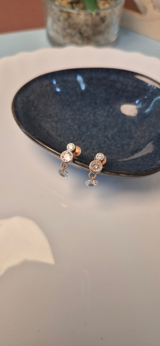 Crystal drop cz stud