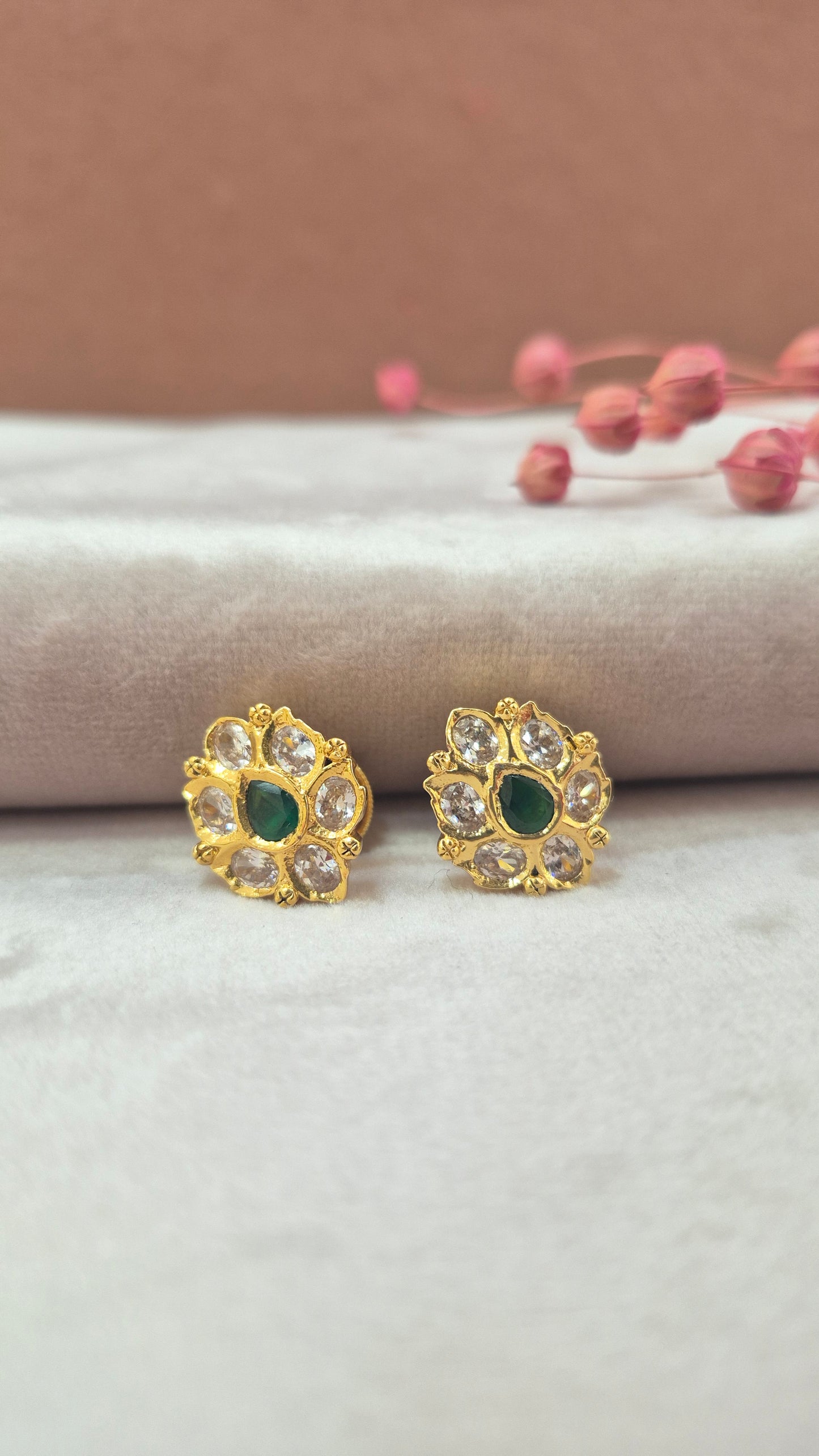 CZ Stone Stud green lotus
