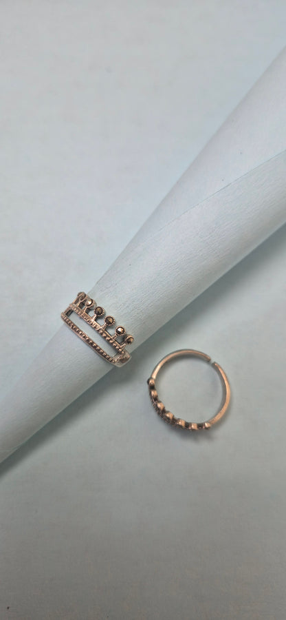 Black tourmaline crown toe rings
