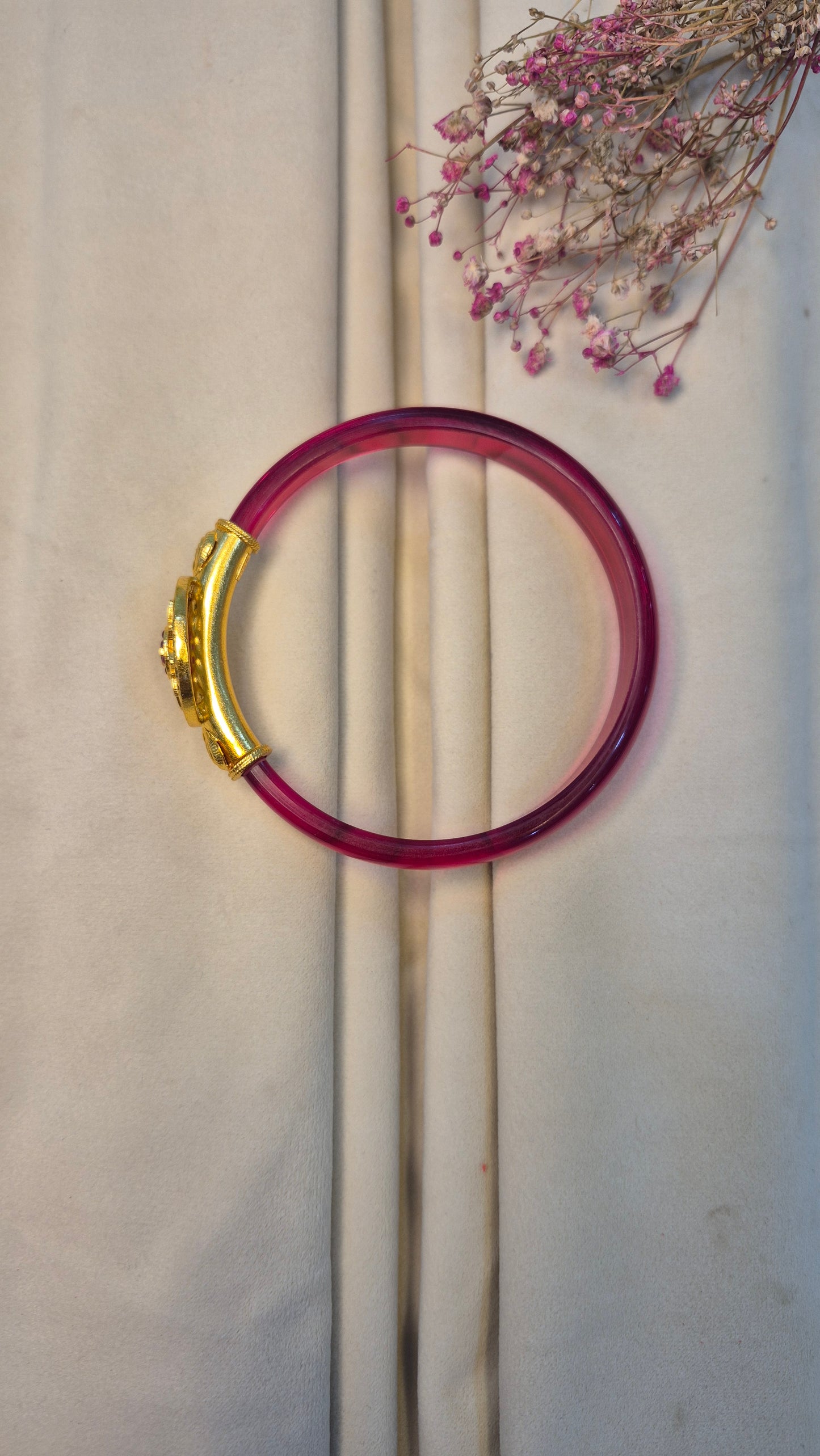 12 colour Nakas Mogappu bangle with Red and White stones