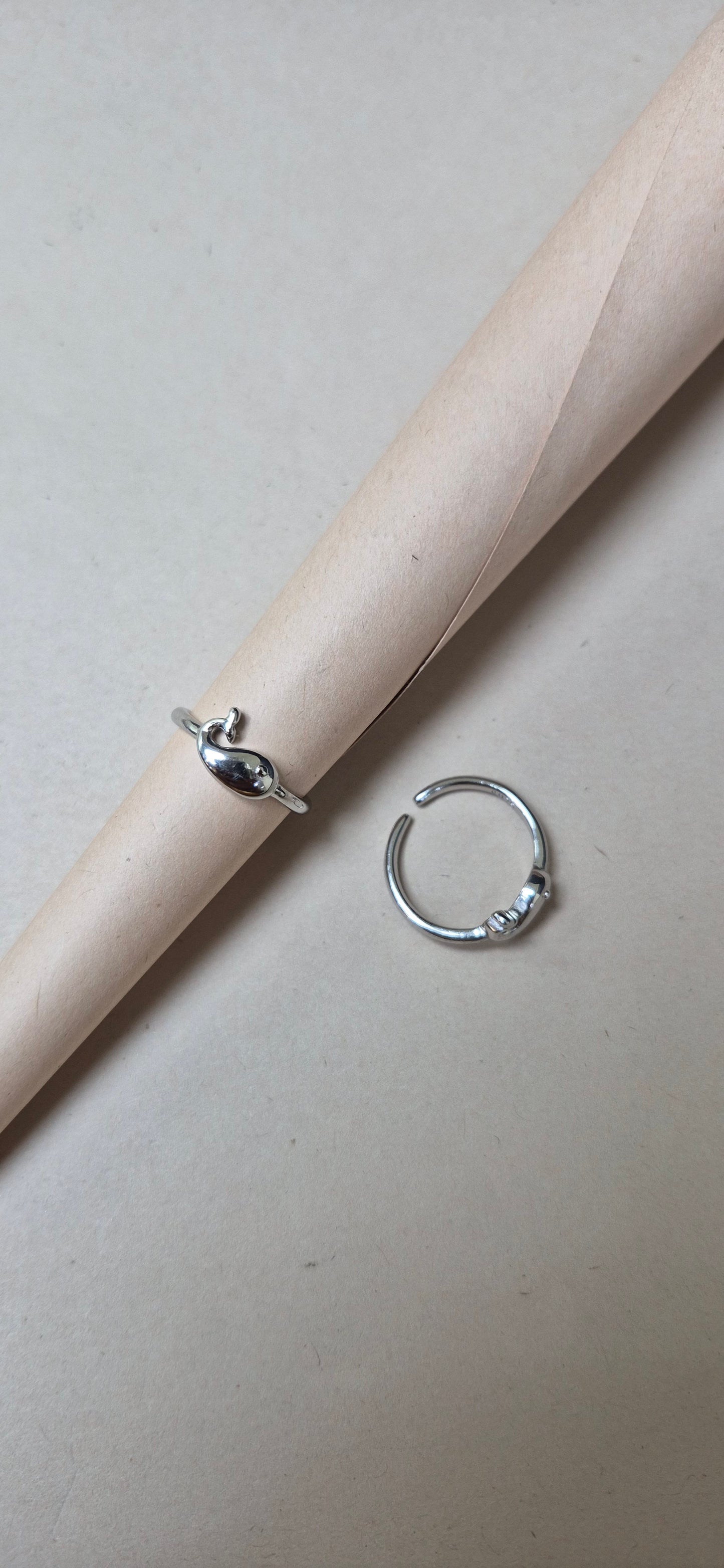 Fish toe ring