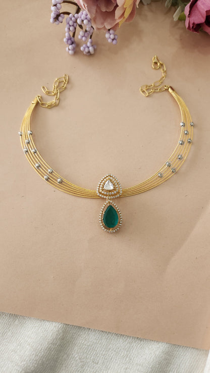 Hasli with Victorian pendant