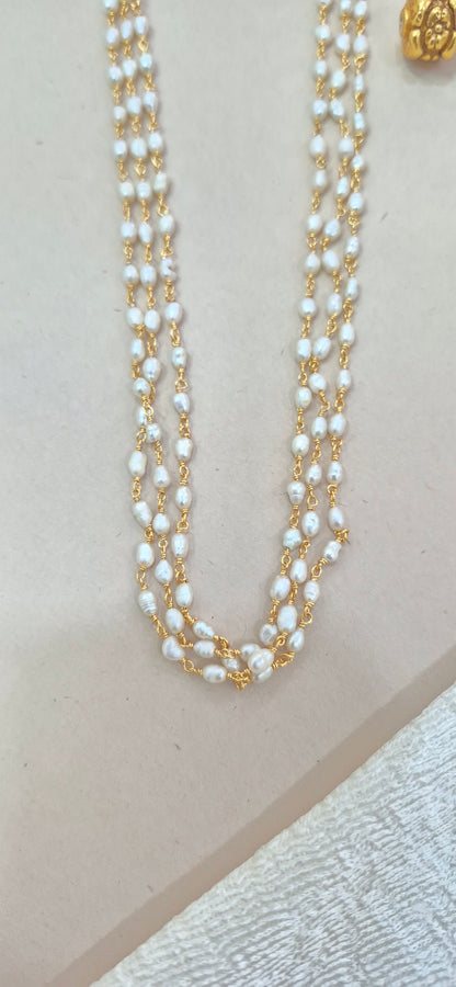Fresh water pearls 3 layer chain