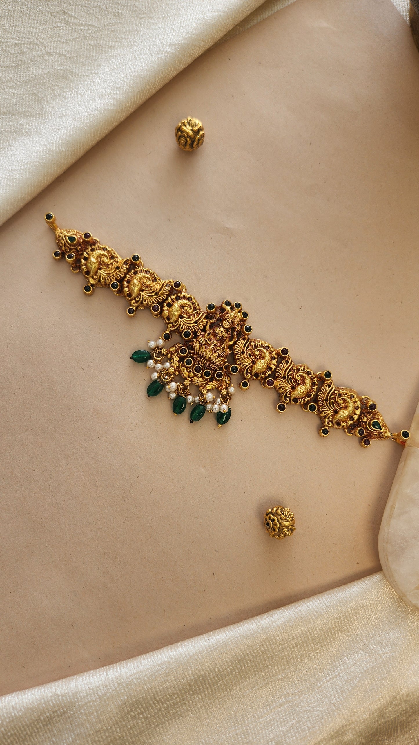 Green beads Chocker necklace