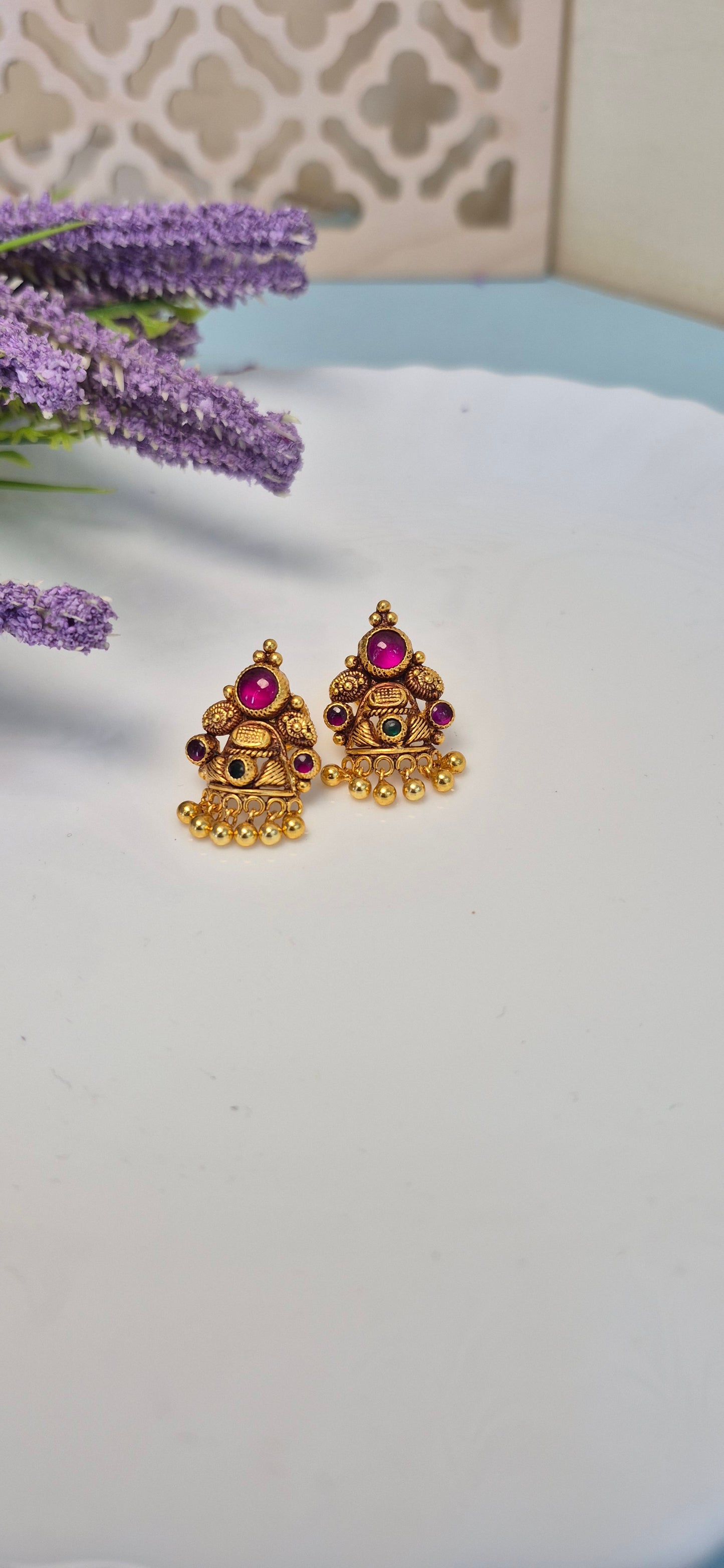 Kundan half jumka style stud