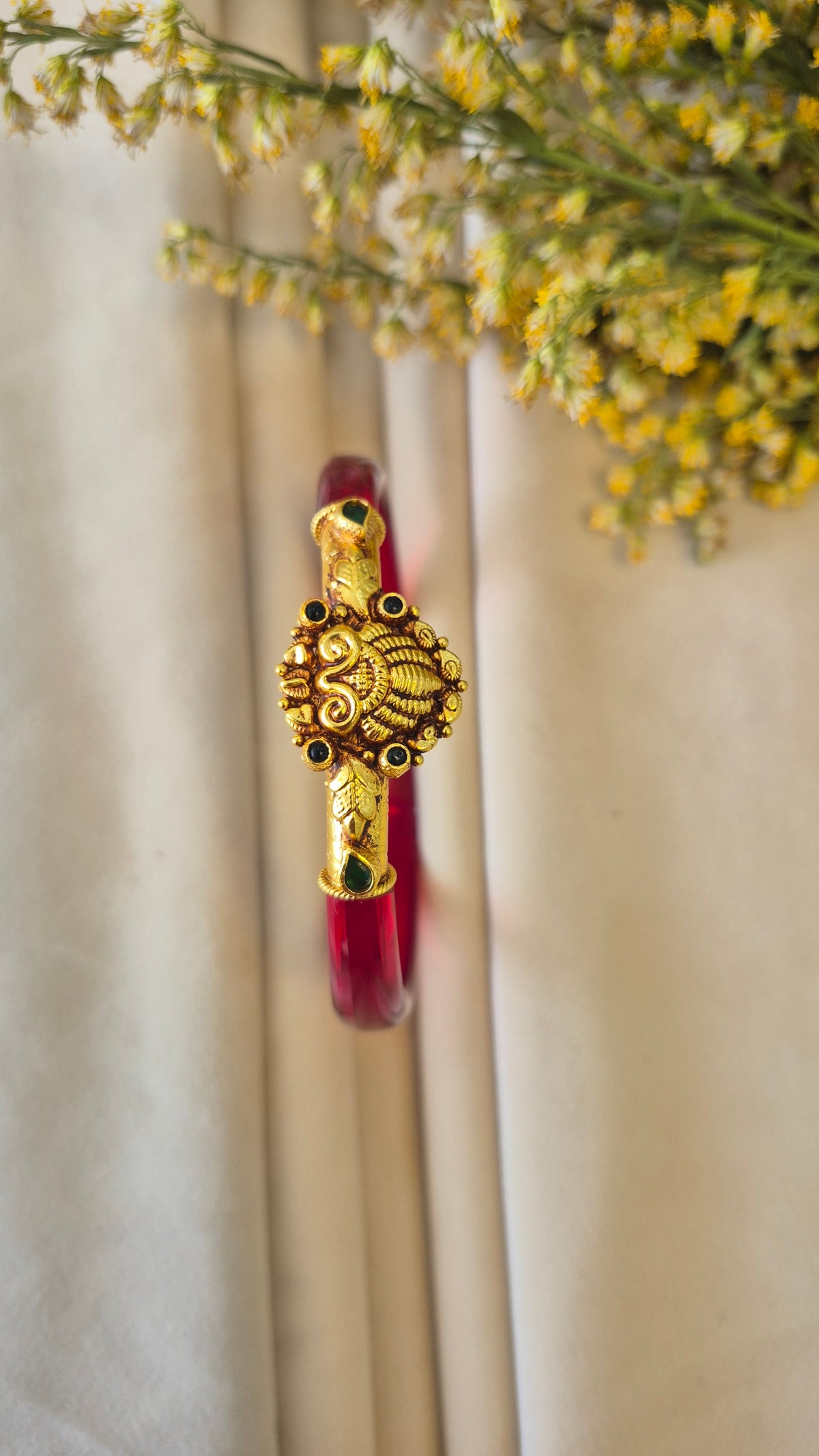 12 colour Antique Nakas Mogappu bangle