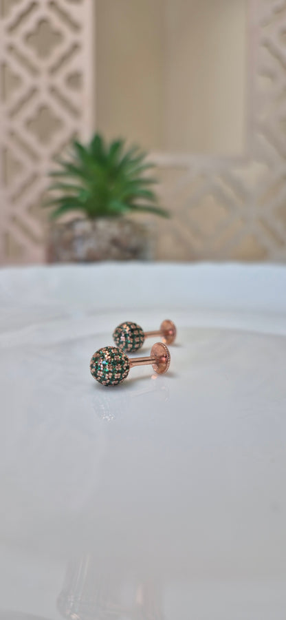 Green ball stud