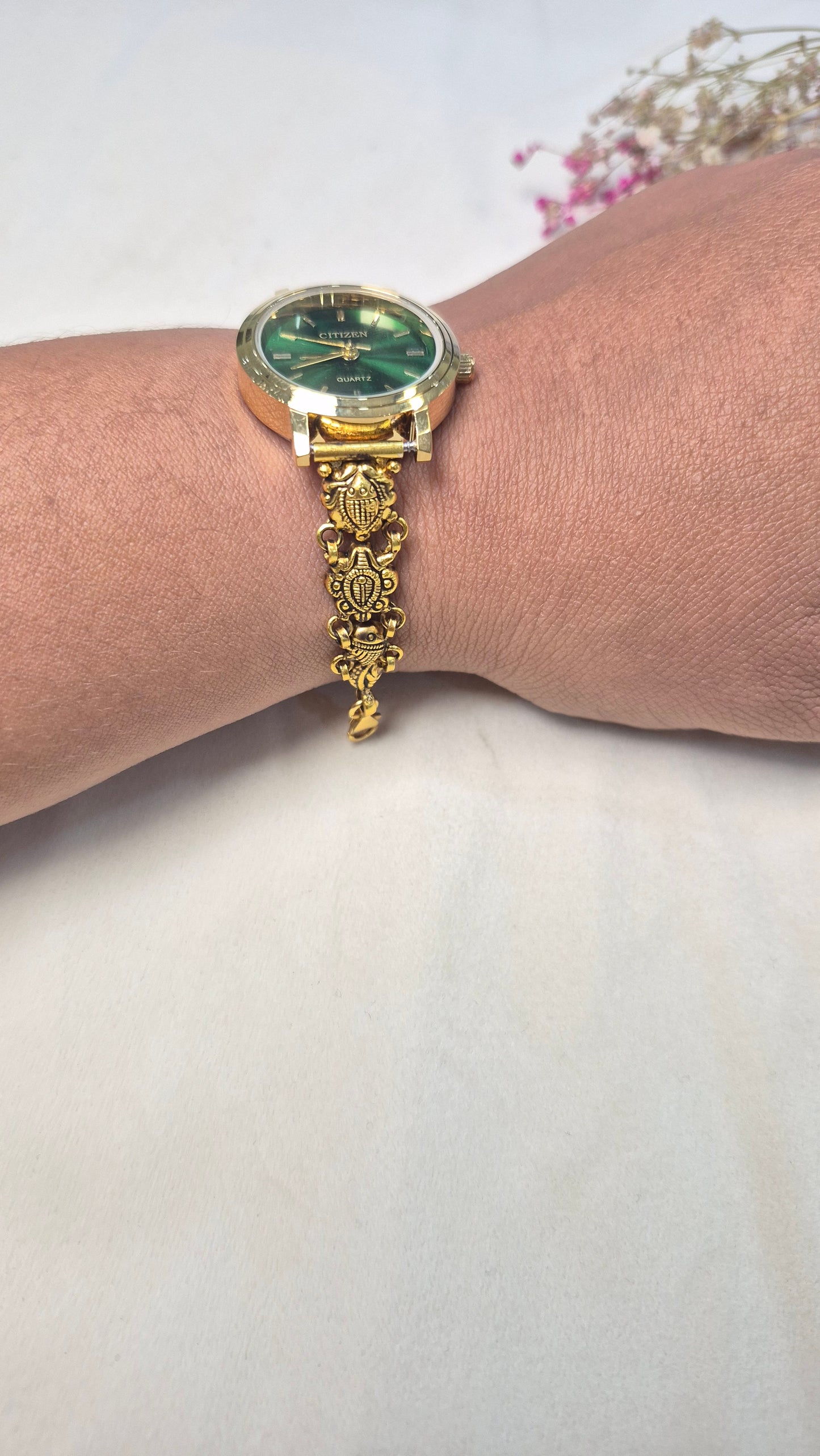 Minimal silver watch green dial
