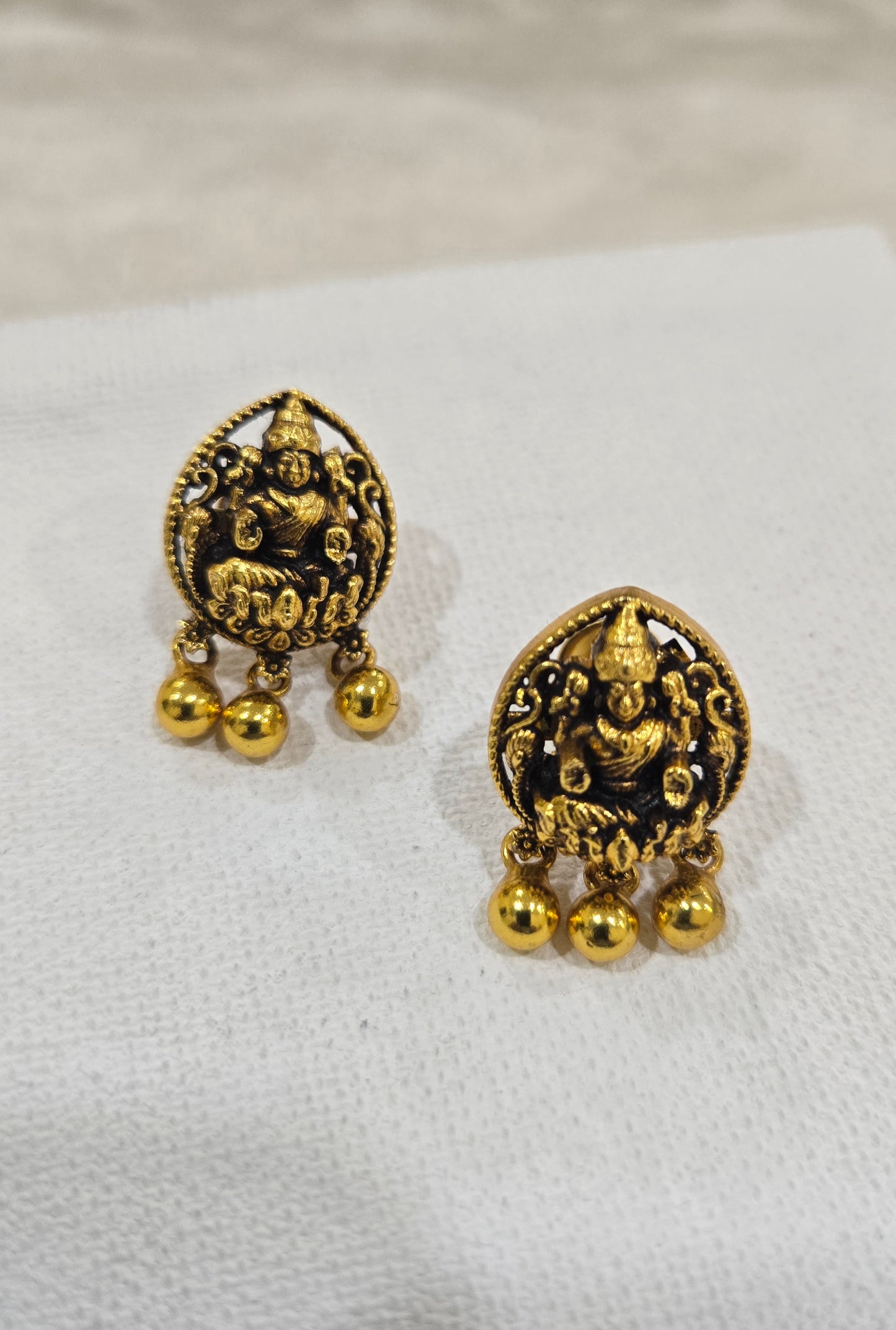 Laxmi Nakas stud Earrings