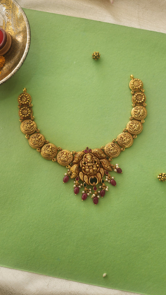 Nakas Necklace