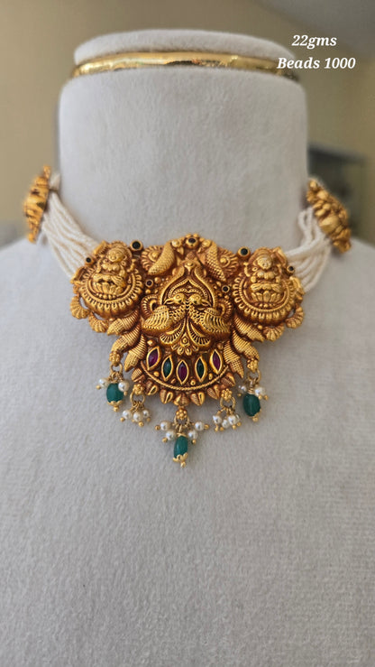 Pearls Chocker necklace with Nagas pendant