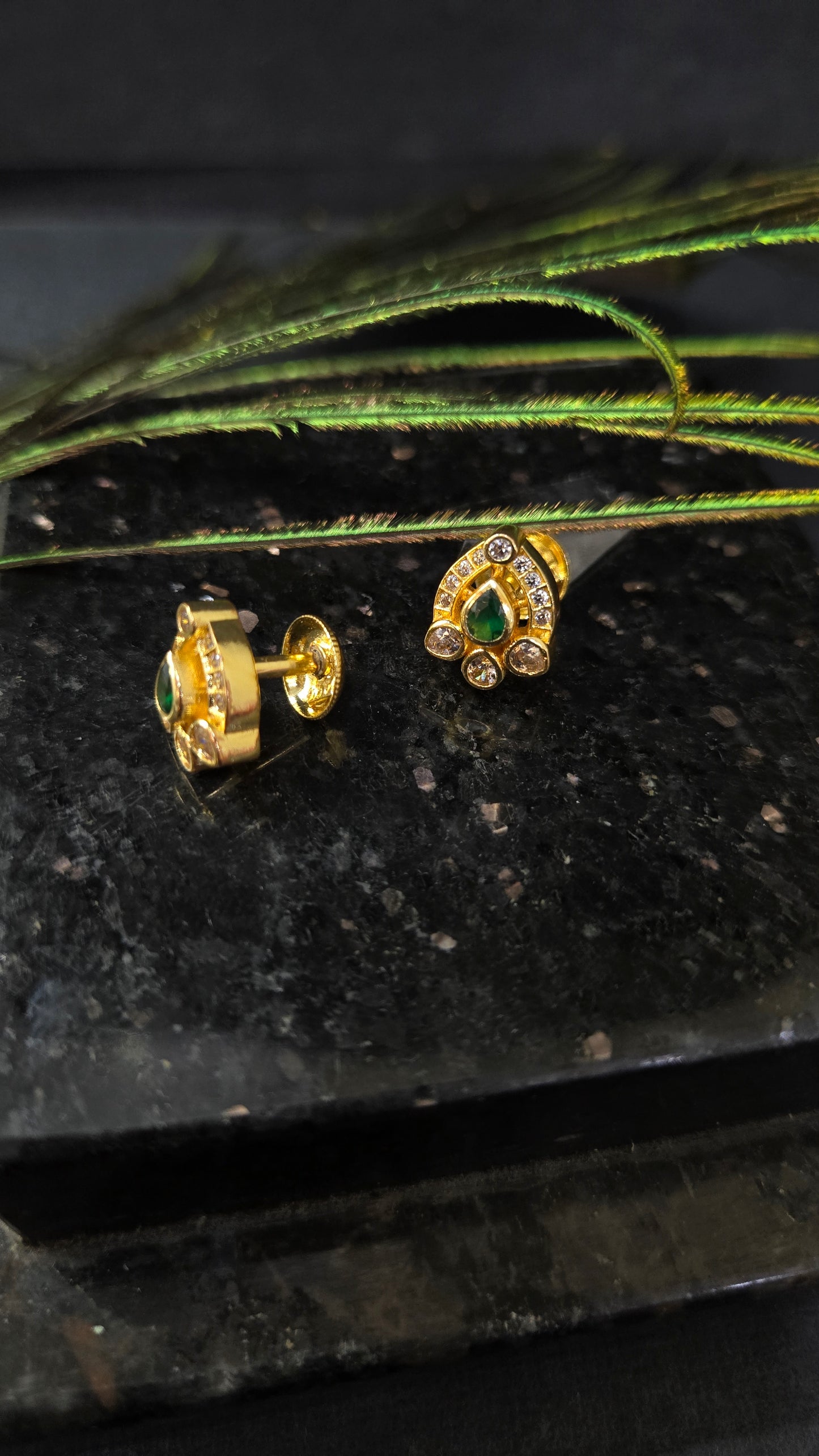 Stones stud