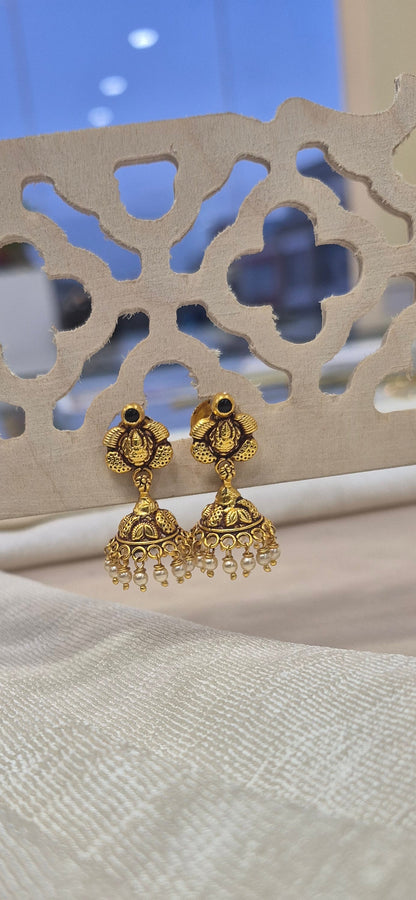 Small jumka