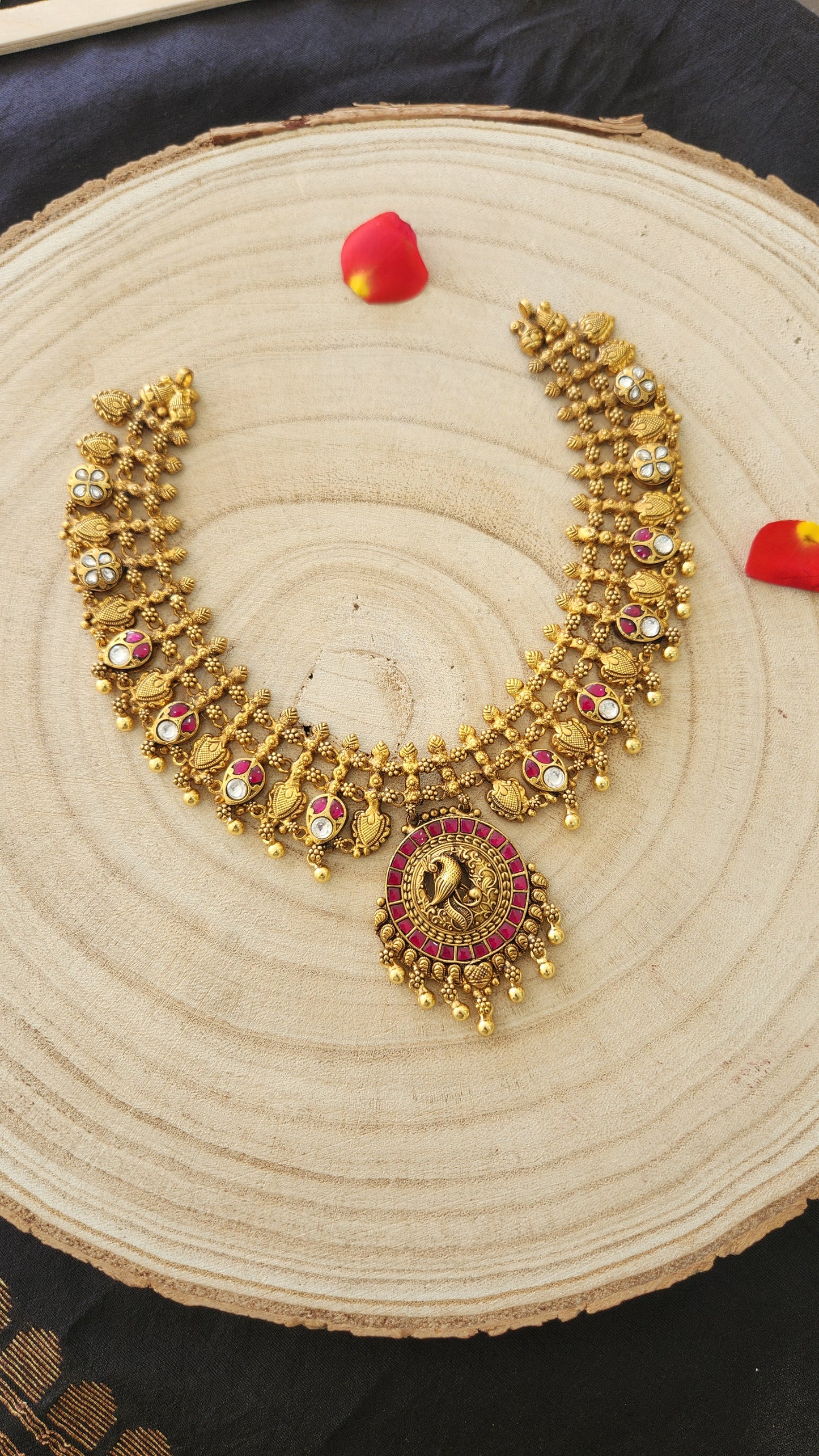 Nakshi Kundan with peacock motifs Necklace