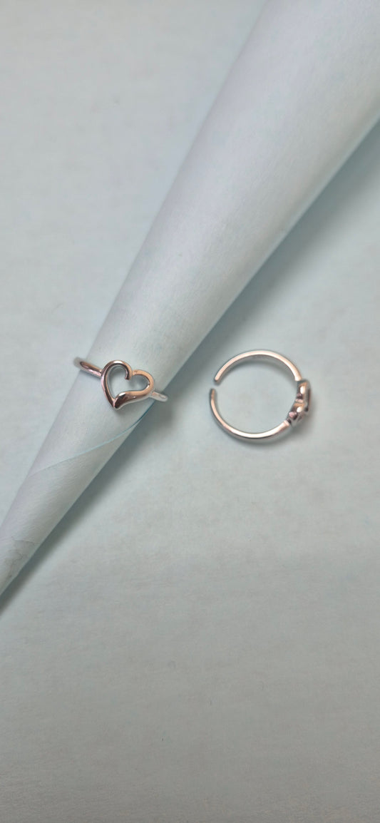 Heart toe rings