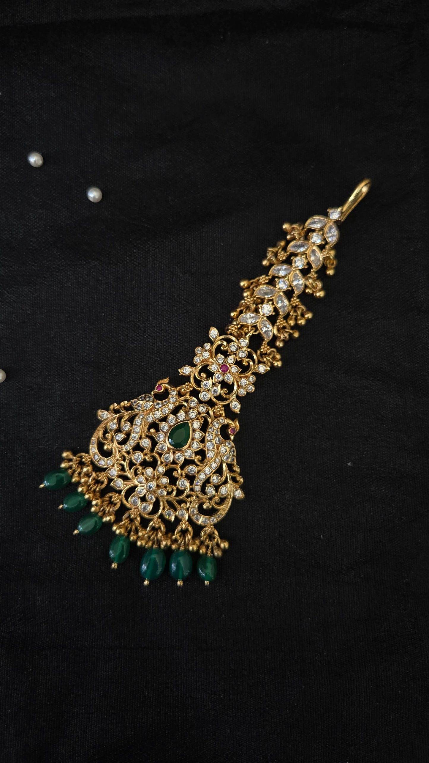 Maang tikka with stones