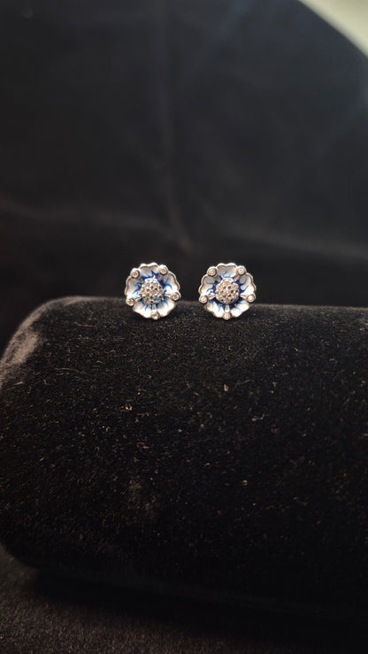 Double colour stone round flower