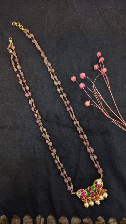 Ruby beads mala with kundan pendant