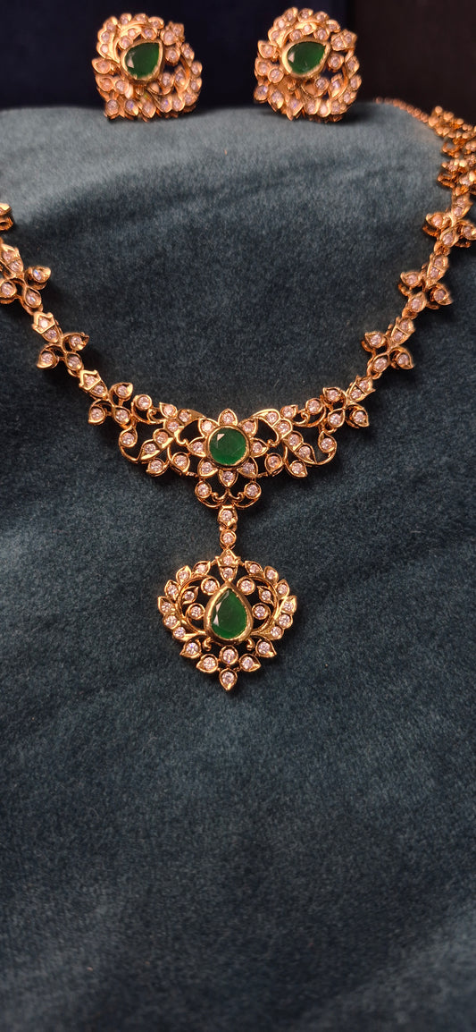Stone necklace with chocolate polish