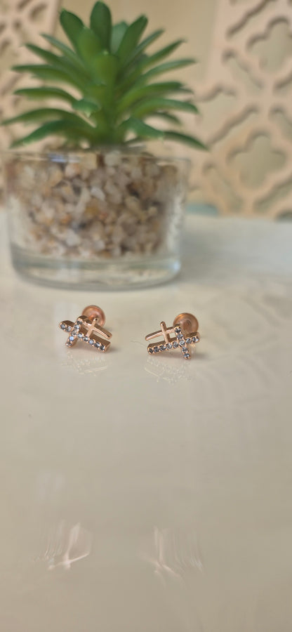Double cross stud