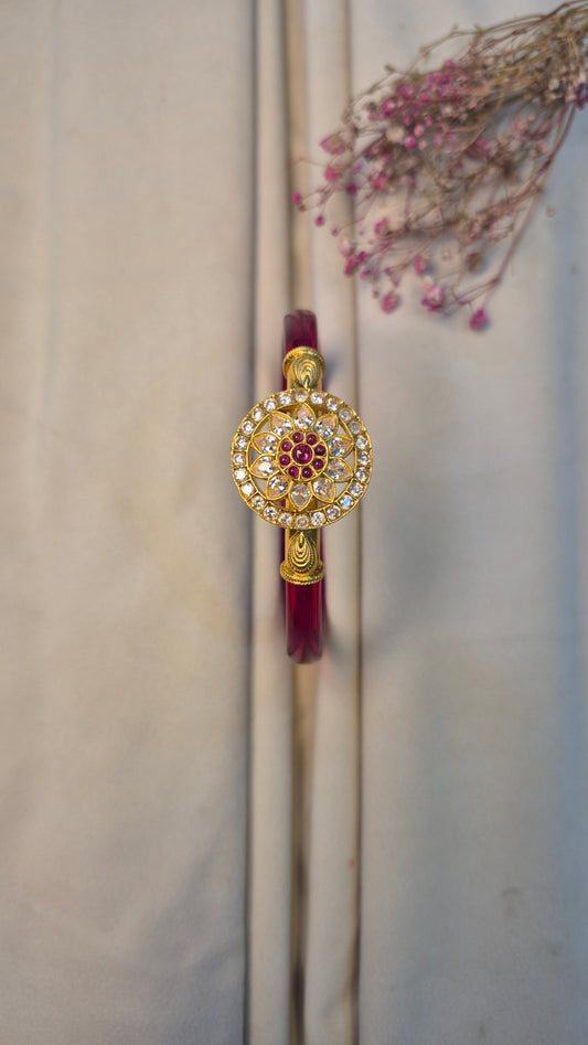 12 colour Nakas Mogappu bangle with Red and White stones