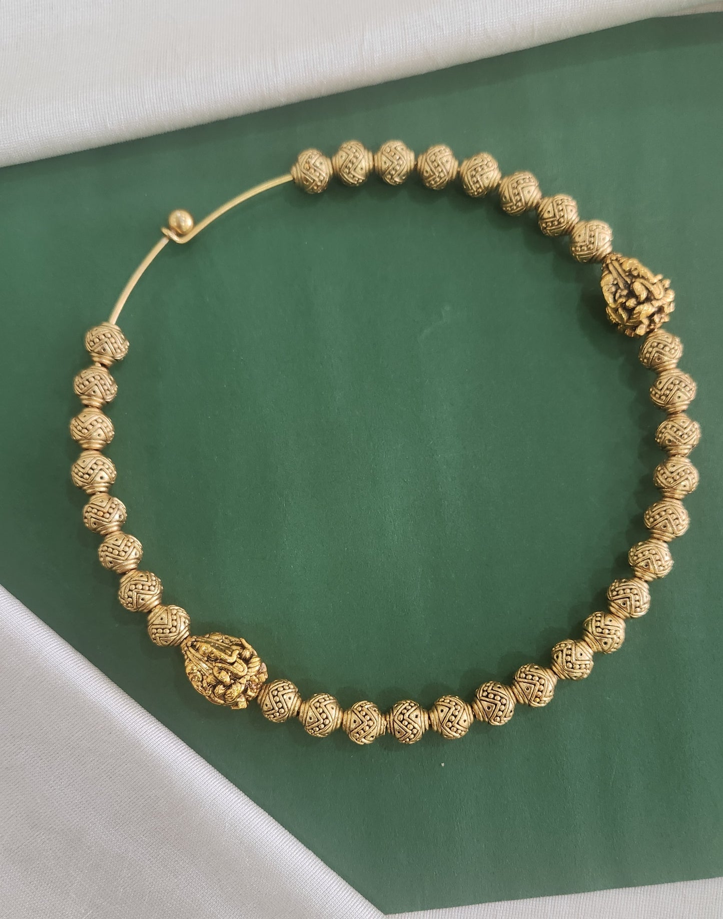 Hasli ring necklace with ganesha motifs