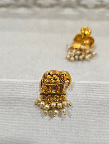 Elephant Earrings Pearl drops