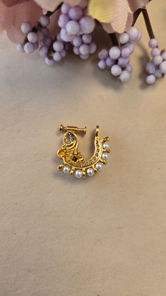 Nose pin