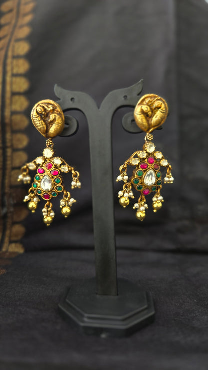 Deep Nakas earrings with Kundan and polki