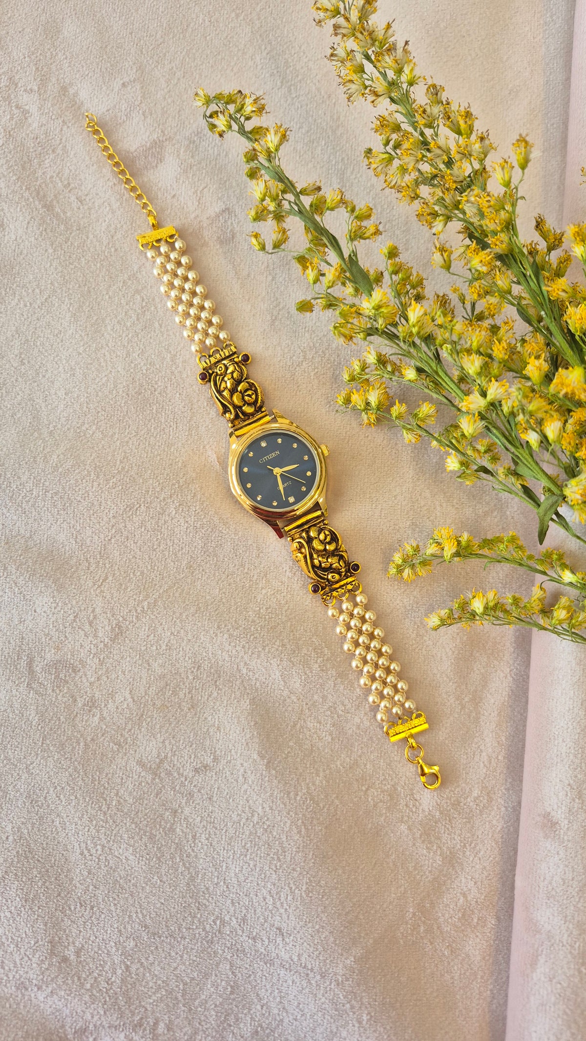Blue Dial pearl strap watch