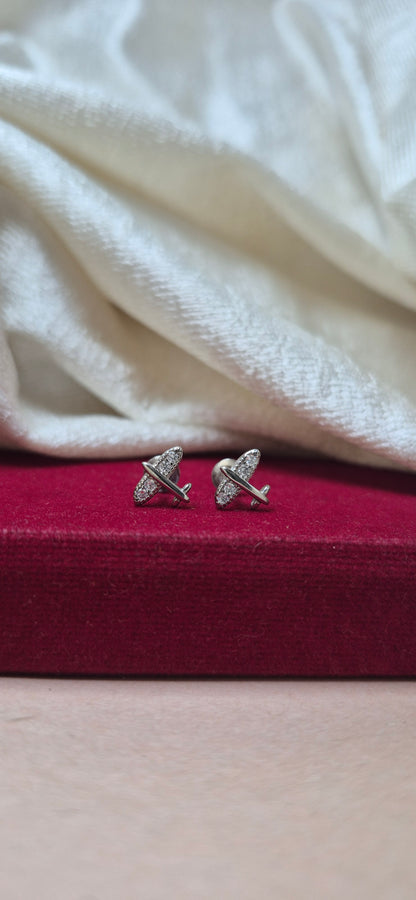 Airplane studs