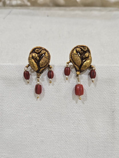 Deep Nakas coral Studs