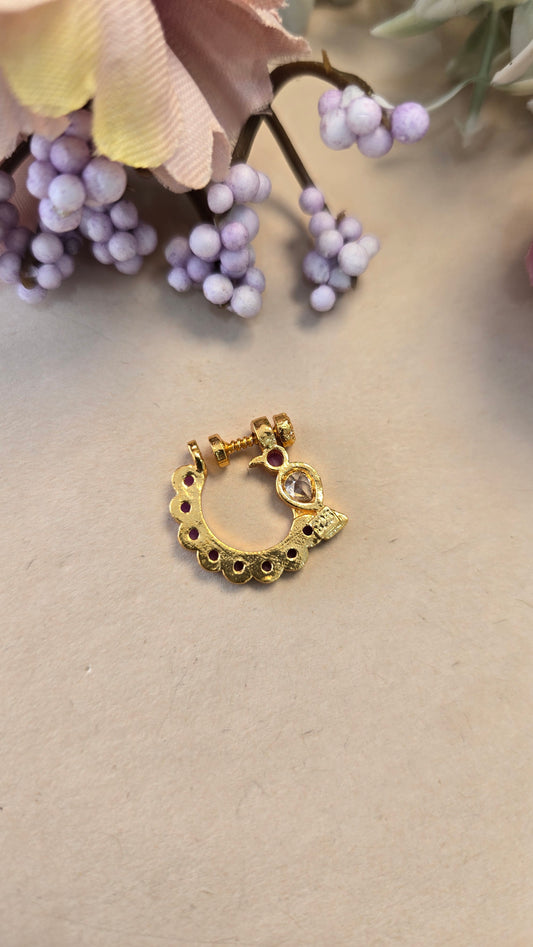 Nose pin