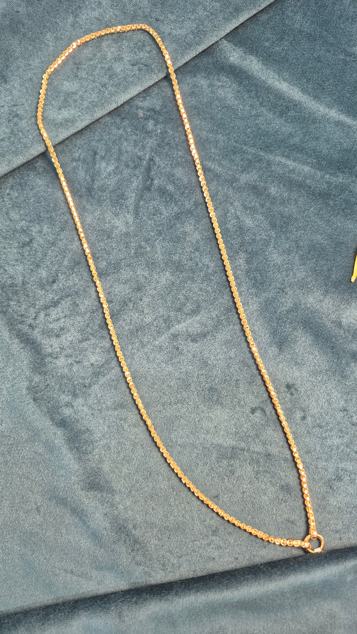 Small cutting gopi chain