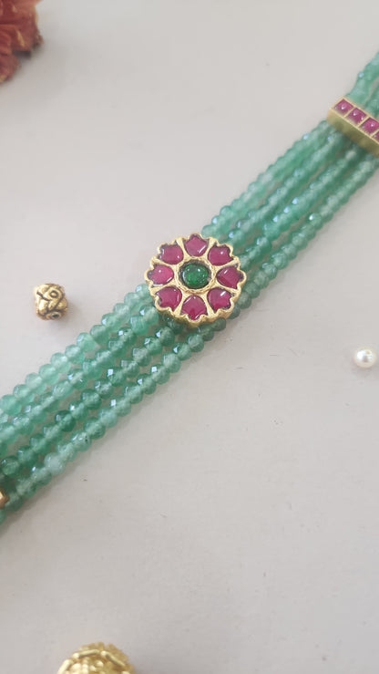 Beads Kundan choker
